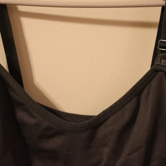 Grey nursing tank top, light used, some pilling discounted for this reason, L - Picture 5 of 5